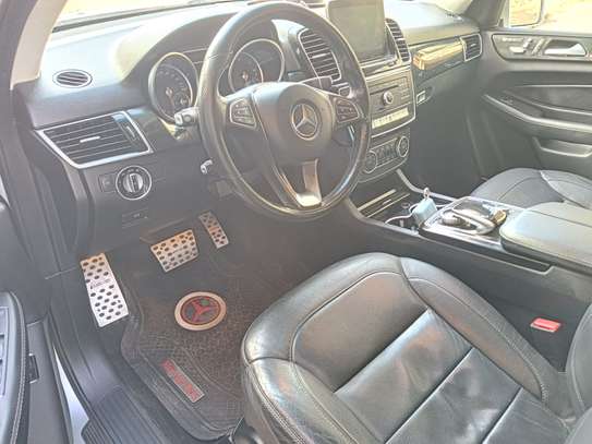 Mercedes GLE 250d image 7