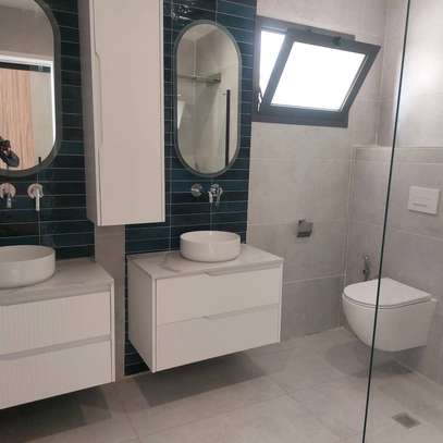 Appartement neuf à louer sur la corniche des Almadies image 11