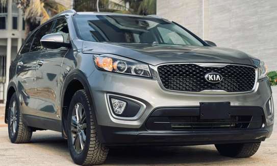 Kia Sorento image 1