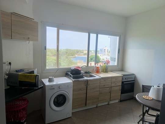 Appartement vue sur mer. image 3