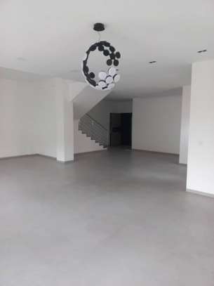 Magnifique Duplex aux Almadies image 1