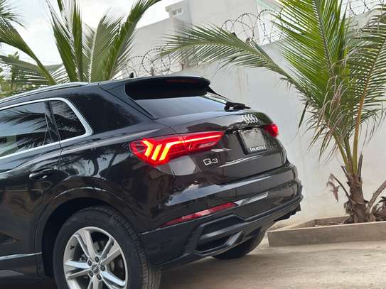 Audi Q3 image 9