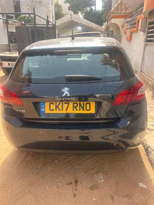 Peugeot 308 2017 image 1