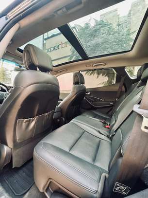HYUNDAI  SANTAFEE  2017 image 7