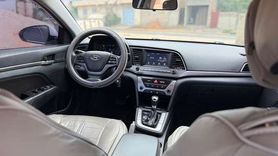 HYUNDAI ELANTRA ANNÉE 2017 image 4