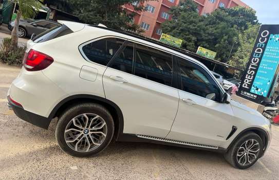 BMW X5 2015 image 4