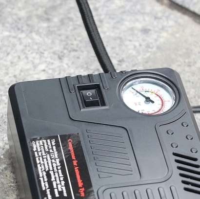 Pompe à air d'urgence pour voiture DC 12V image 2