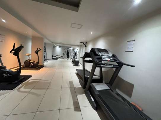 Appartement F4 à la Corniche Fann Résidence image 8