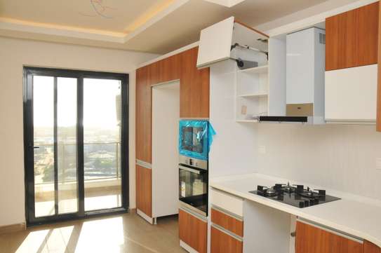 Point e/ Très beaux appartements disponibles à PALAZZO SUIT image 3