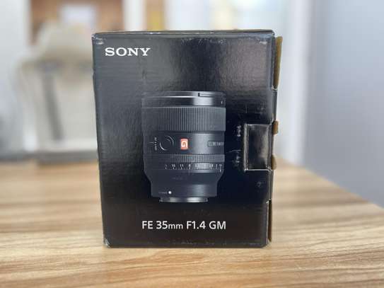 Objectif Sony FE 35mm F1.4 GM image 1
