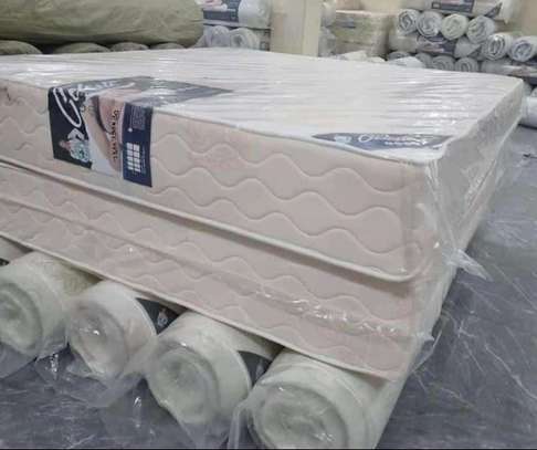 MATELAS ORTHOPEDIQUE ITALIEN image 1