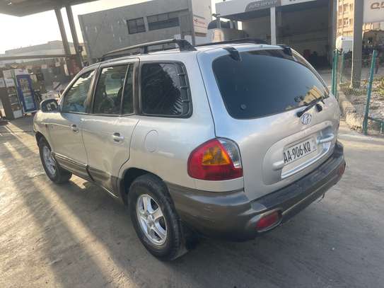 Hyundai Santa fe 2008 image 3