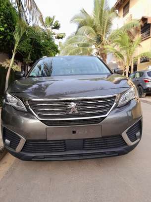 Peugeot Modèle 5008 Année 2018 Énergie diesel image 5