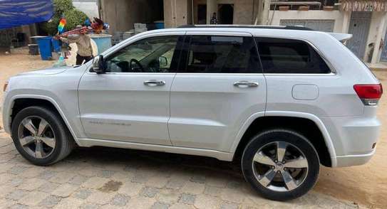 Jeep image 2