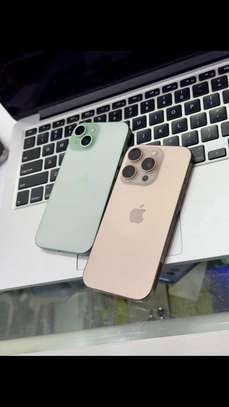 iPhone 12 Pro Max 256 gigas image 4