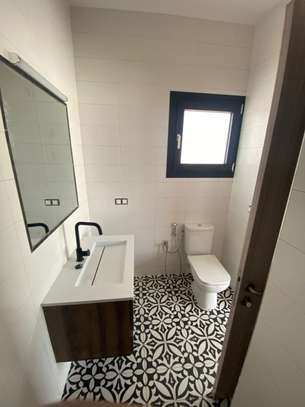 Belle villa à vendre à La Somone - Quartier Les Aigrettes image 8