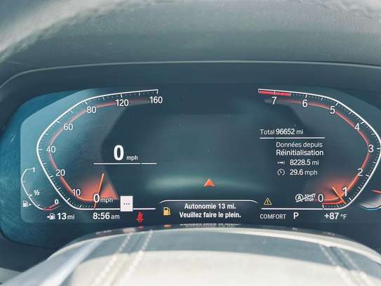 Bmw x5 2021 image 11