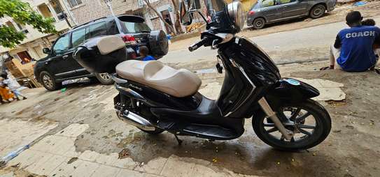 Beverly tourer injection image 6