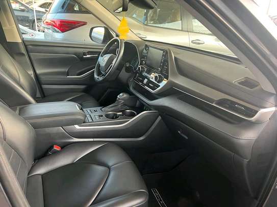Toyota Highlander 2021 image 5