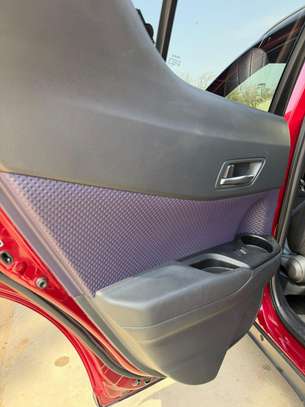 Toyota CHR 2019 image 15
