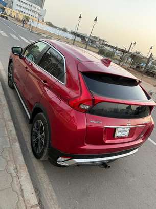 MITSUBISHI ECLIPSE CROSS image 6