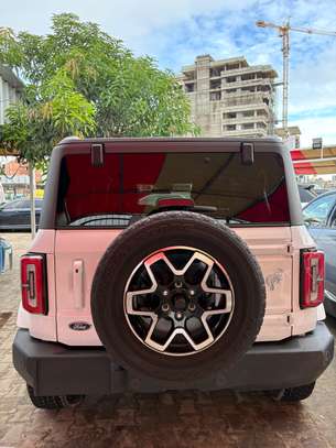 Ford Bronco  2024 image 9