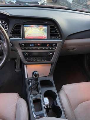 Hyundai sonata 2016 limited image 9