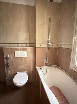 Appartement à louer à Fann Résidence image 8