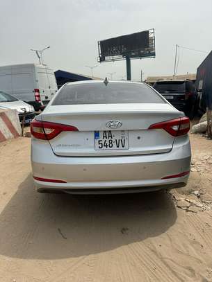 HYUNDAI SONATA 2017 image 9
