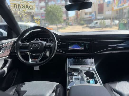 Audi Q8 2019 image 4