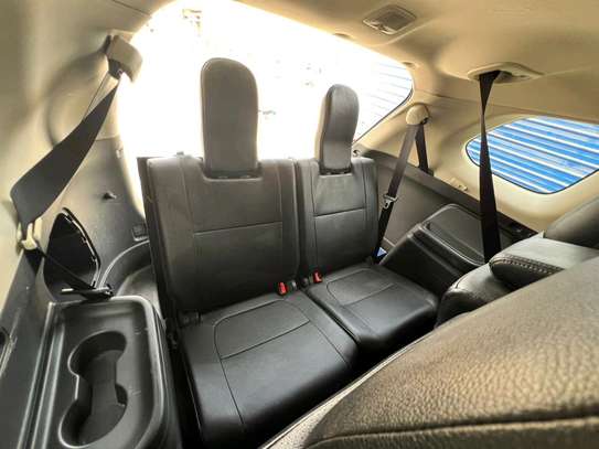 Mitsubishi Outlander SEL image 7