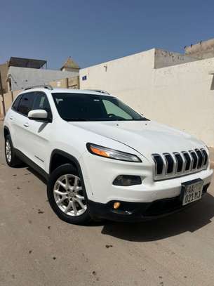 Jeep Cherokee image 6