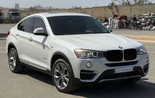 BMW X4 2018 image 2