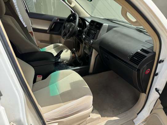 Toyota Land Cruiser Prado TX image 2