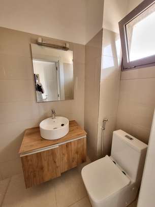 Appartement moderne à Diamniadio image 6