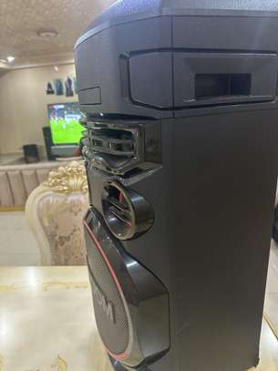 MINI CHAINE LG ON7 image 3