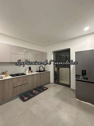 À louer – Appartement F3 meublé à Ngor Almadie image 5