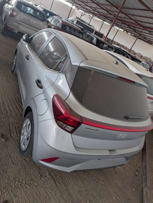 Hyundai i10 neuf 00km image 5