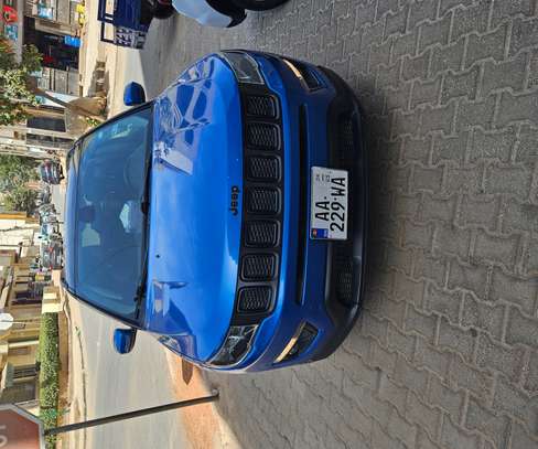 jeep compass latitude 2019 image 12