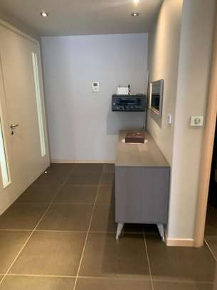 Fann-Mermoz – Appartement F4 moderne à louer image 3