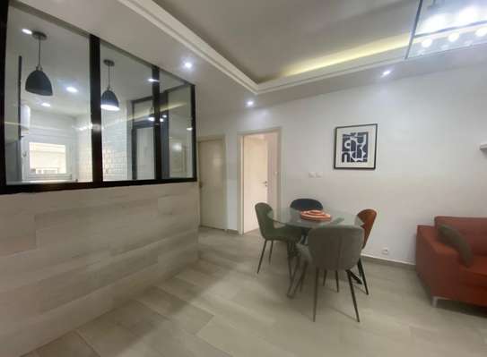 Appartement F4 meublé image 4