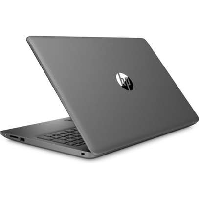 Hp 250 G7 Core i3 image 1