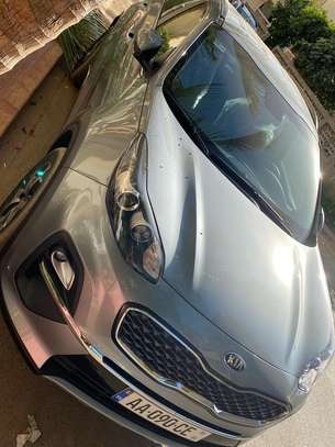 KIA SPORTAGE 2019 image 2