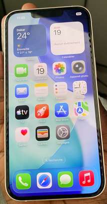 iPhone 13 256 Go Blanc écran 6,1 pouces image 1