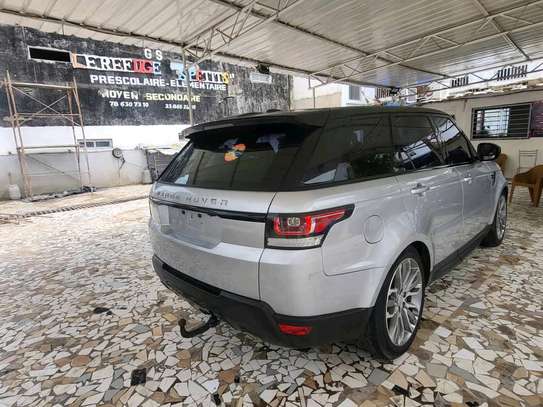 Range Rover image 3