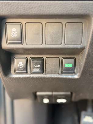 NISSAN QASHQAI SV 2018 image 14