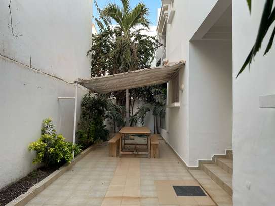 charmante villa entrée mamelles image 2