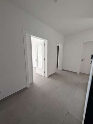 F3 VIDE HAUT STANDING AU POINT E , SOUROK 5 image 5