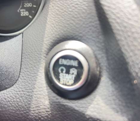 Ford Focus Titanium image 8