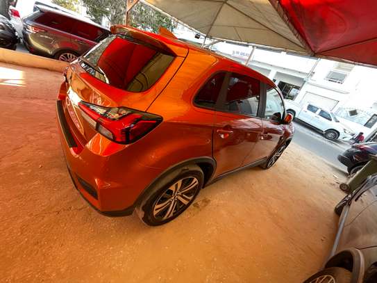 2020 Mitsubishi outlander/RVR image 5